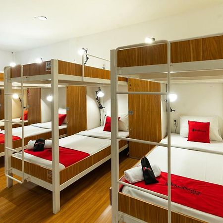 Reddoorz Hostel @ Dago 2 Bandung Exterior photo