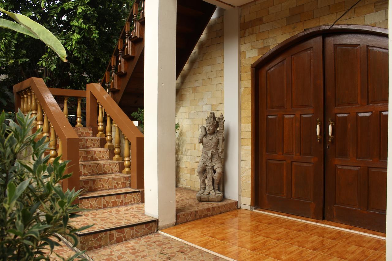 Reddoorz Hostel @ Dago 2 Bandung Exterior photo