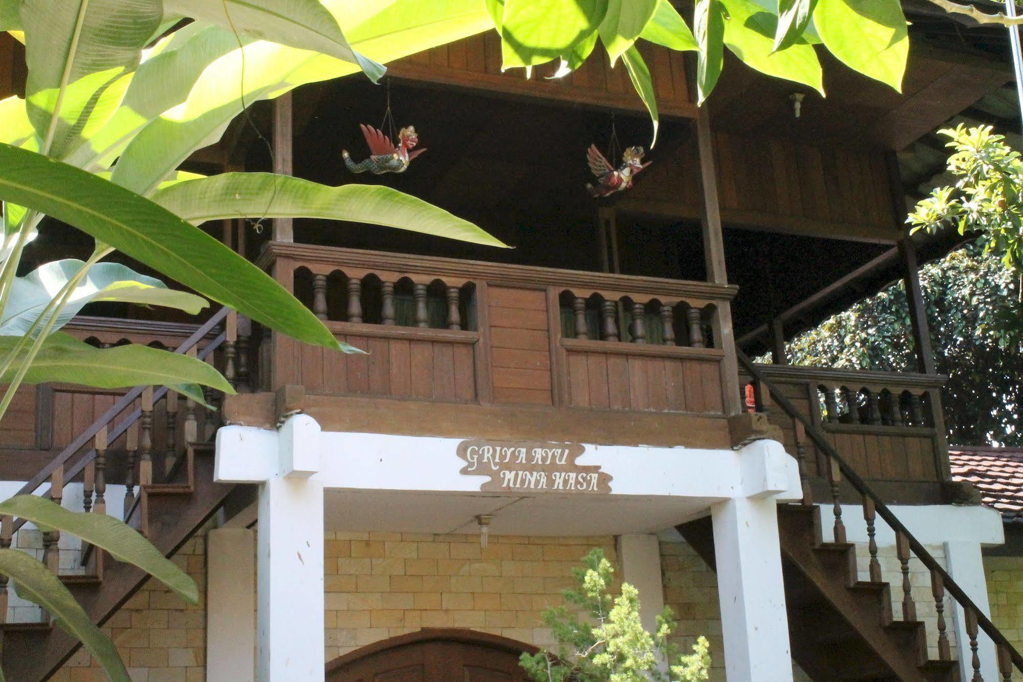 Reddoorz Hostel @ Dago 2 Bandung Exterior photo